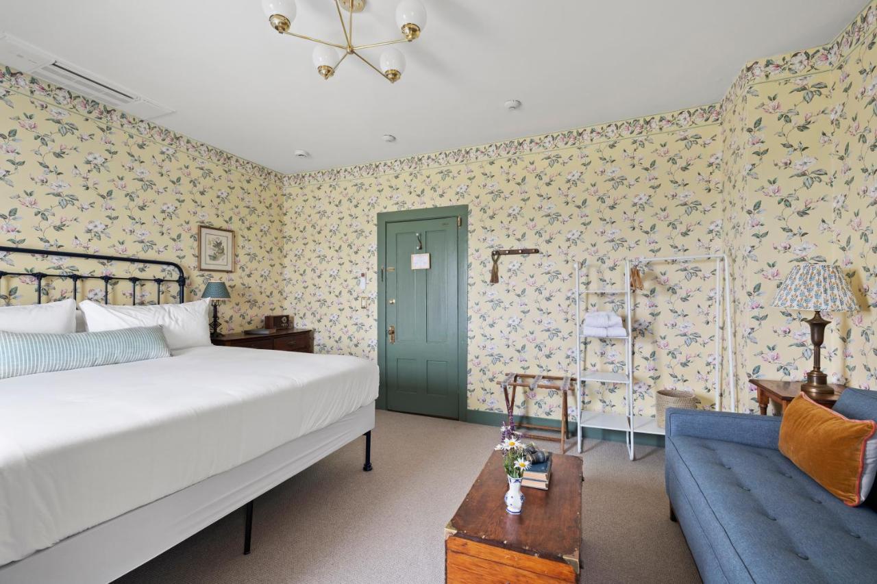 Atlantic Inn New Shoreham Esterno foto